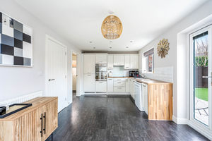 Photo 15- click for photo gallery